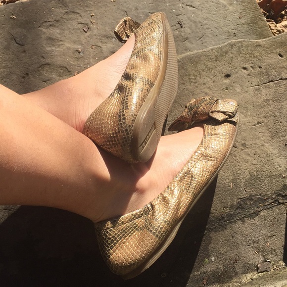 Authentic PRADA brown leather ballet flats - Picture 2 of 7